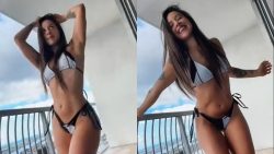 Denise Rosenthal Saca Aplausos Bailando En Bikini Al Ritmo De Rosal A