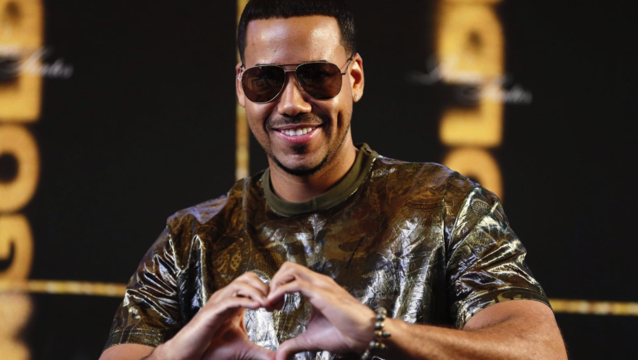 Ромео Сантос. Дом Ромео Сантоса. Romeo Santos Wallpaper. Romeo Santos doble filo Audio.