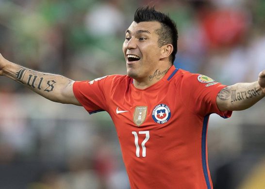 Gary Medel La Roja