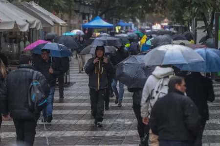 Lluvia En Santiago Semana 17