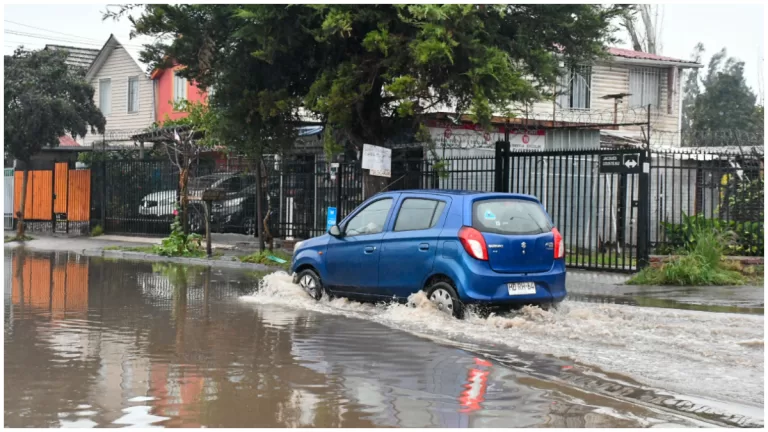 Lluvia En Santiago