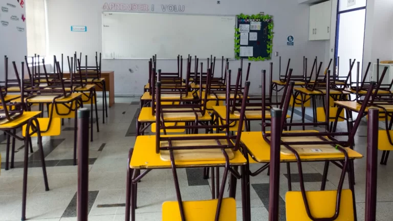 Suspención De Clase En La RM