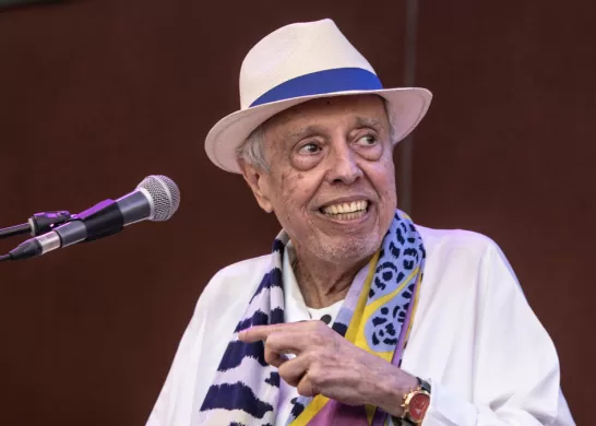 Sergio Mendes Cantante Brasileño