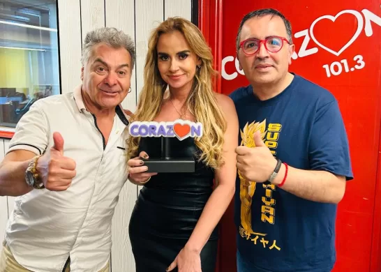 Amanda Cibely Radio Corazón