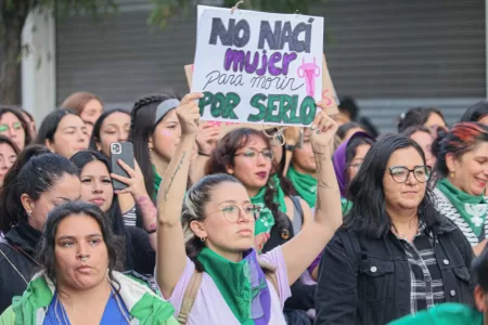 Marcha Día De La Mujer